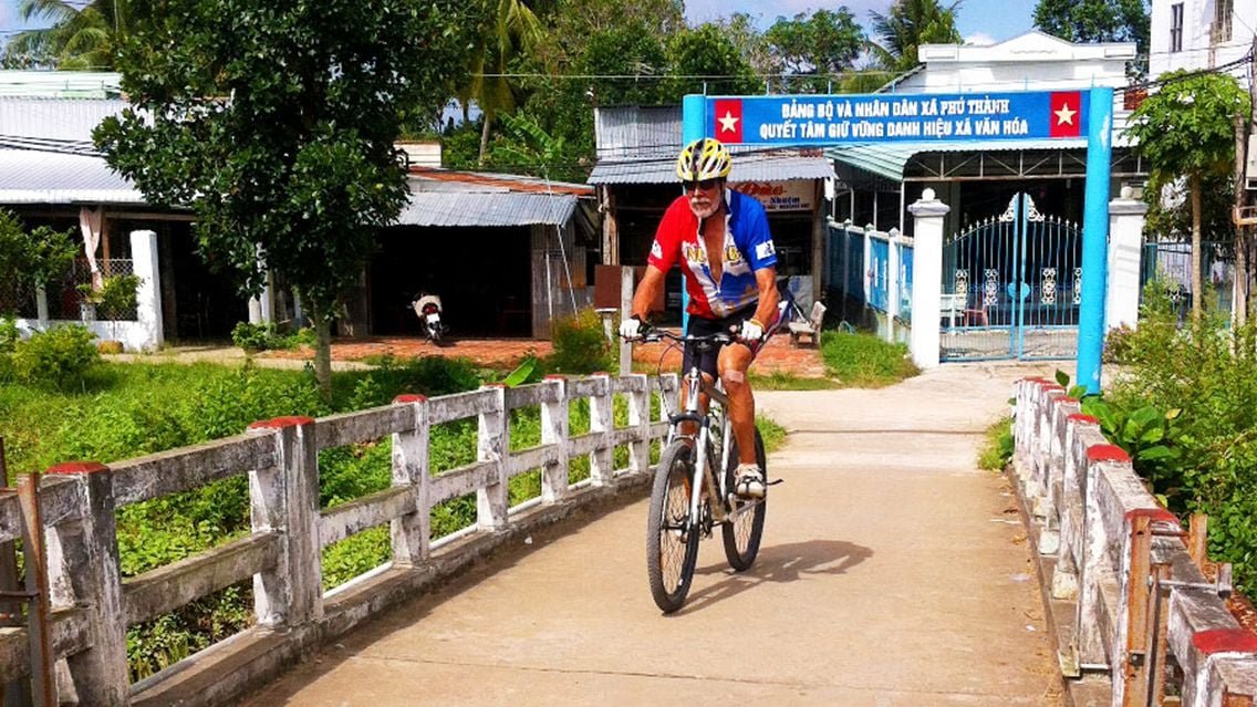 Vietnam’s Ultimate 43-Day Cycling Adventure from North to South
